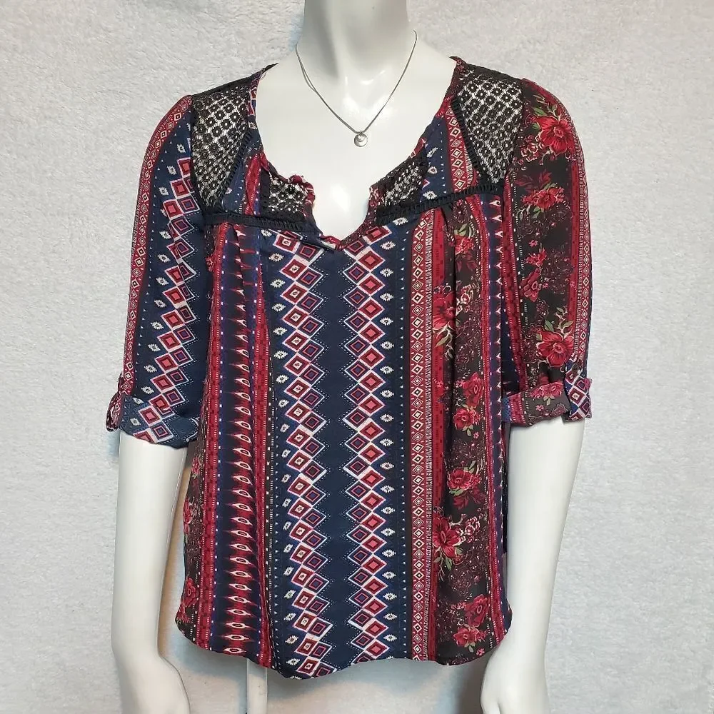 Rewind Patterned Top with Lace (S) - Picture 2 of 6
